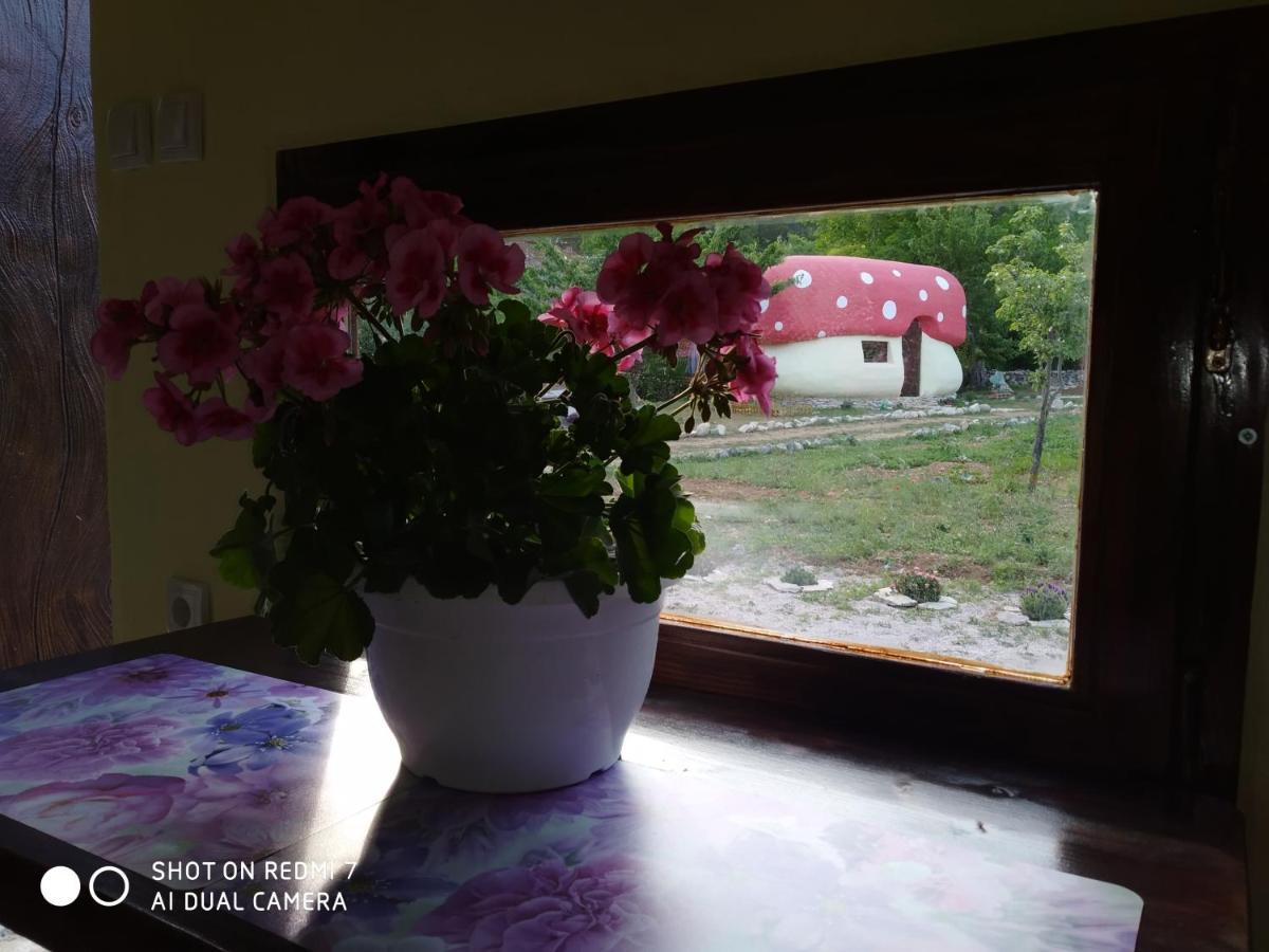 Krka Fairytale Little Castle Hotel Skradin Exterior foto